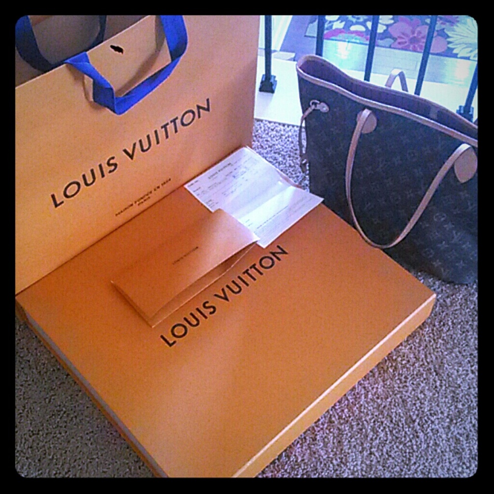 Neverfull MM NM Authentic Louis Vuitton
